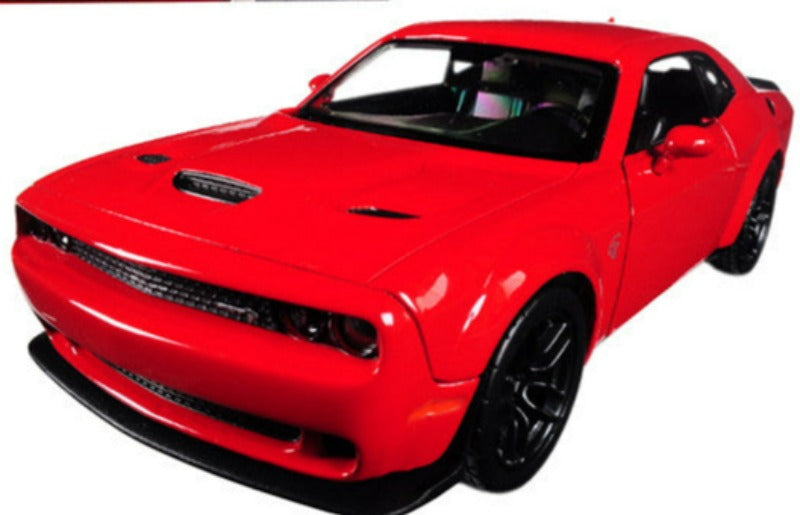 2018 Dodge Challenger SRT Hellcat Widebody Red 1/24 Diecast Model Car by Motormax