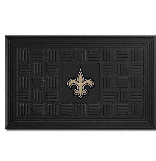 New Orleans Saints NFL Door Mat: 19.5" x 31", 3-D logo in team colors. Ridges clean shoes, drain water. Weather-resistant, easy maintenance.