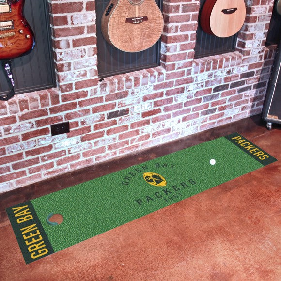 Green Bay Packers Retro Collection Green Putting Mat by Fanmats