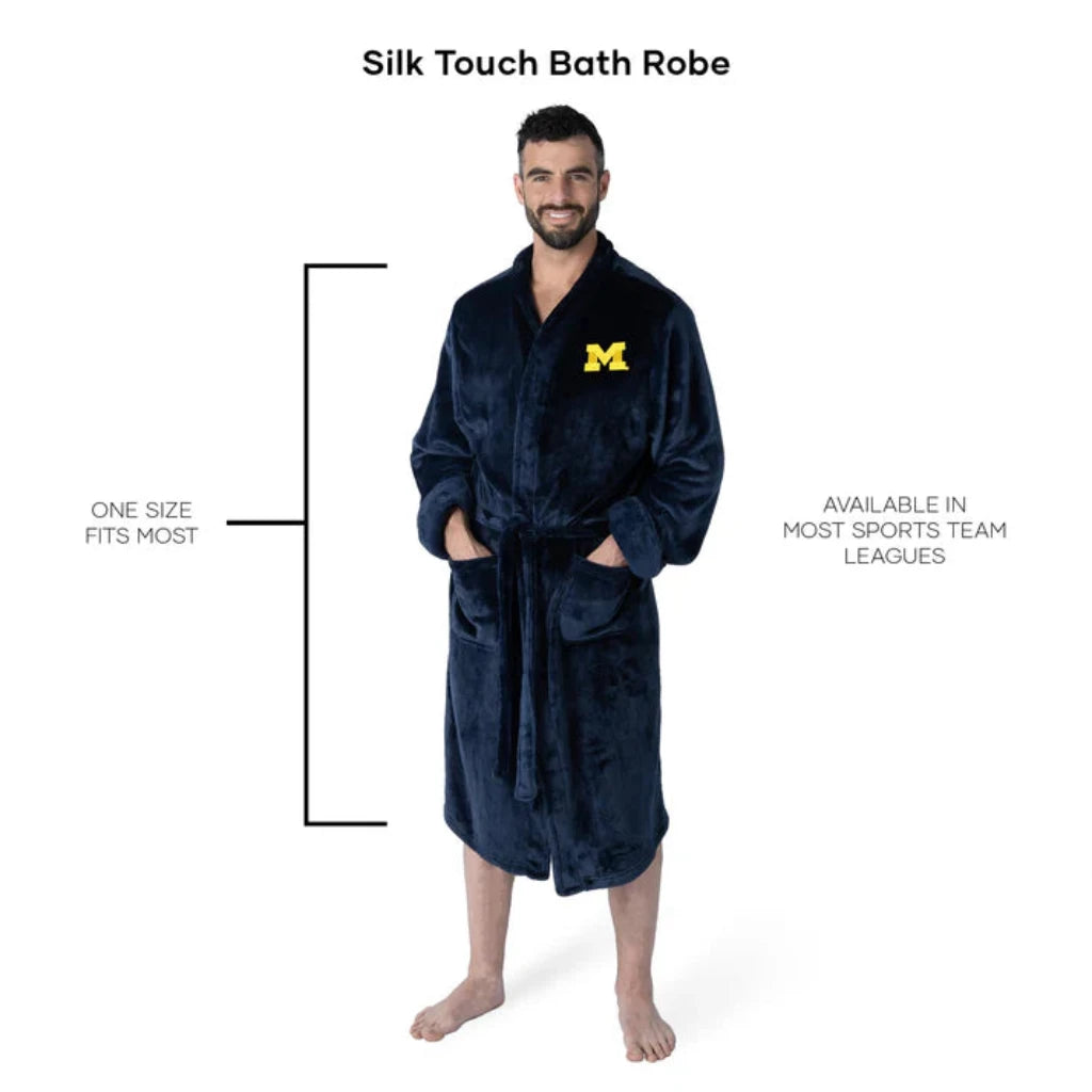 Michigan Wolverines Embroidered Mens L/XL Bathrobe