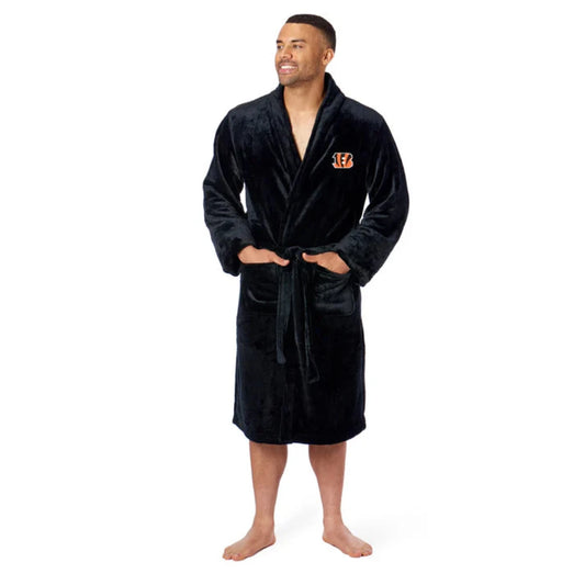 Cincinnati Bengals Bathrobe: Silky-soft, embroidered logo, fits L to XL, with tie belt and pockets. Officially licensed NFL.