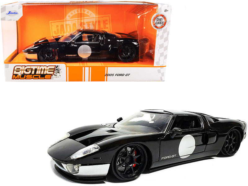 Jada 2005 Ford GT Black and Silver, 1/24 diecast model car, Bigtime Muscle series, detailed, opening parts, in original packaging.