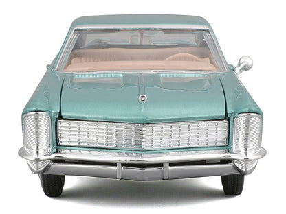 1965 Buick Riviera Gran Sport Light Blue Metallic "Special Edition" Series 1/26 Diecast Model Car by Maisto