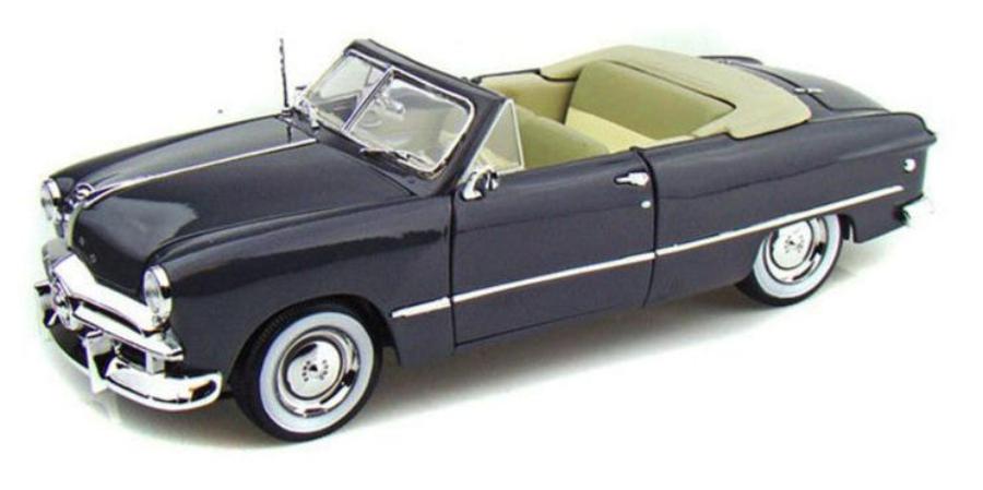 Side view of 1949 Ford Convertible Gray 1/18 Diecast Model Car by Maisto