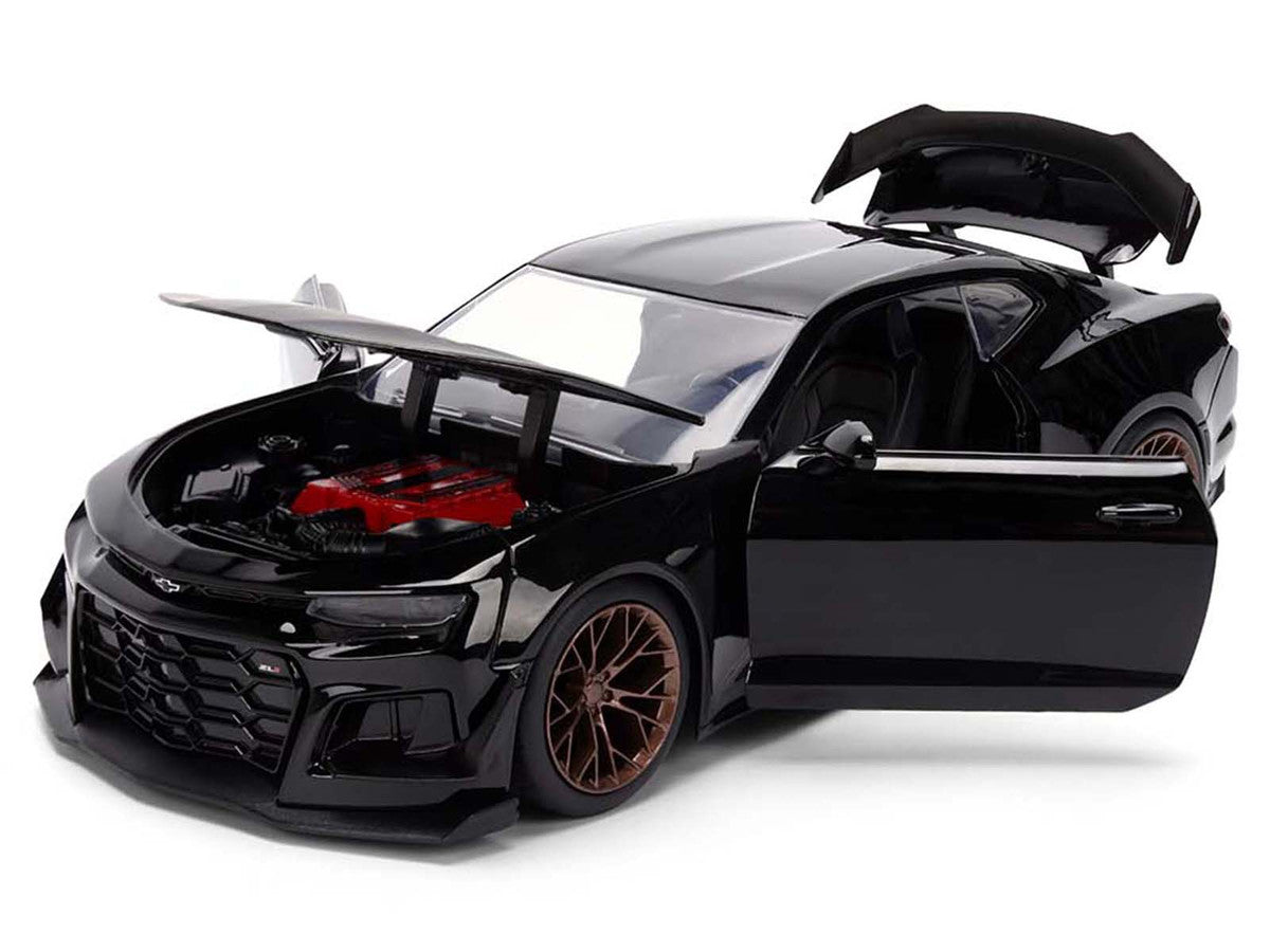 Jada 2024 Chevrolet Camaro ZL1 1LE Fast X 1/24 diecast car black with opening hood doors trunk