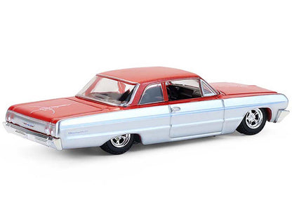 Greenlight 1964 Chevrolet Biscayne Lowrider silver red two-tone 1/64 diecast California Lowriders Series 7 Side view