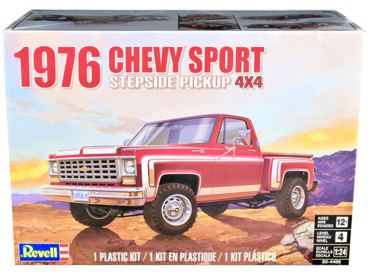 1976 Chevrolet Sports Stepside 4x4 Pickup Truck 1/24 Scale Level 4 Model Kit by Revell
