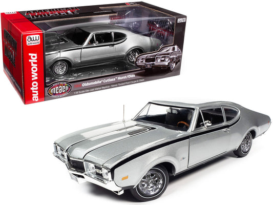 1968 Oldsmobile Cutlass "Hurst" Peruvian Silver Metallic with Black Stripes "Muscle Car & Corvette Nationals" (MCACN) 1/18 Diecast Car by Auto World