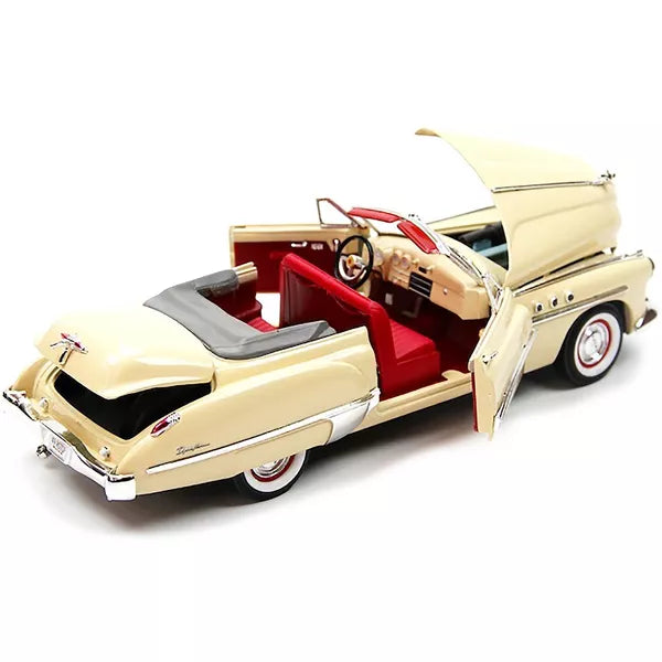 1949 Buick Roadmaster Cream with Red Interior 1/18 Diecast Model Car by Motormax