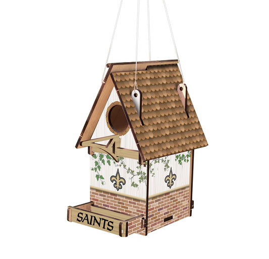 Show team spirit and love for birds with the New Orleans Saints Wood Birdhouse by Fan Creations. Officially licensed and made in the USA, it's cut and printed on MDF, perfect for displaying on any tree or post. At 15" x 15", it features vibrant team graphics and colors for a decorative touch.