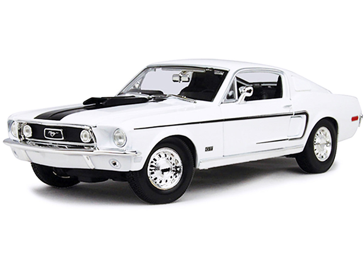 1968 Ford Mustang CJ Cobra Jet White 1/18 Diecast Model Car by Maisto