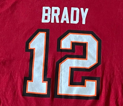 Preowned - Tampa Bay Buccaneers- Tom Brady #12 Player T-Shirt - NFL Team Apparel - Preowned