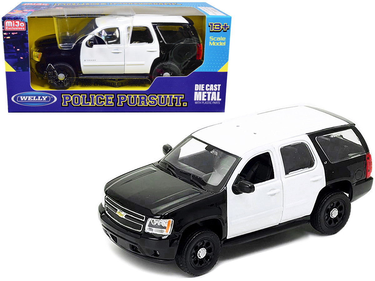 Welly 2008 Chevrolet Tahoe Unmarked Police Car 1/24 Diecast Model – black & white with light bar, push bar, and opening doors.