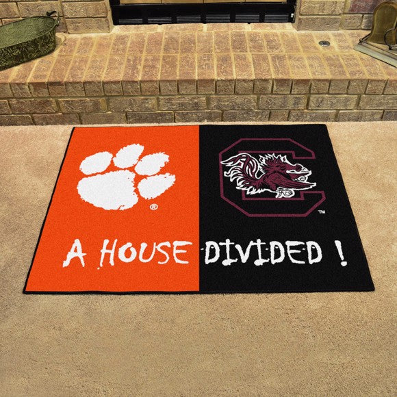 House Divided - Clemson Tigers / South Carolina Gamecocks Mat / Rug by Fanmats
