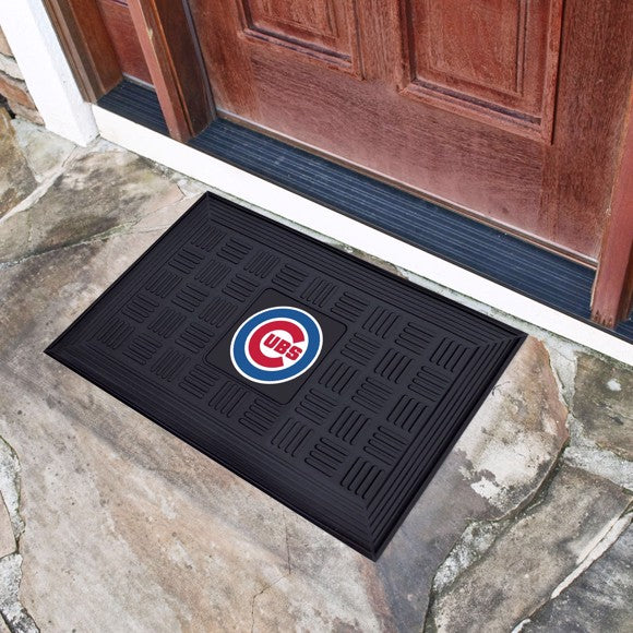 Chicago Cubs Medallion Door Mat by Fanmats