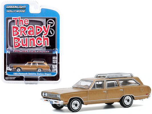 1969 Plymouth Satellite Station Wagon with Roof Rack Gold "The Brady Bunch" TV Series "Hollywood Series" Release 29 1/64 Diecast Car by Greenlight