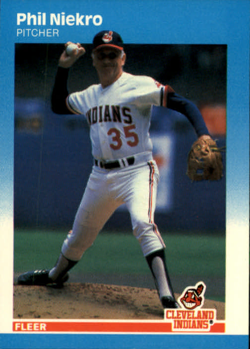 1987 Fleer #254 Phil Niekro - Baseball Card NM-MT