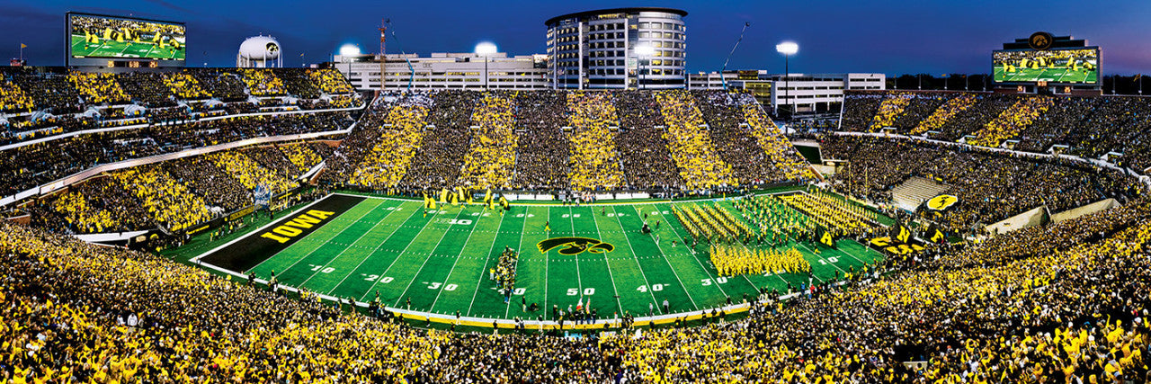 Iowa Hawkeyes Kinnick Stadium 1000 Piece Panoramic Puzzle - Center View by Masterpieces