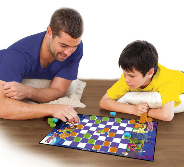 Scooby Doo Checkers Board Game by Masterpieces